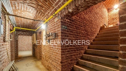 Pronájem obchodního prostoru 110 m², Praha - Vršovice