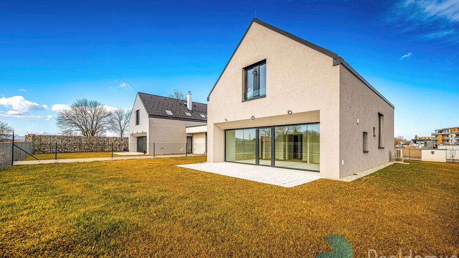 Prodej rodinné domy, 148 m² - České Budějovice
