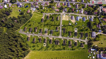 Prodej stavebního pozemku 1 312 m², Tři Sekery