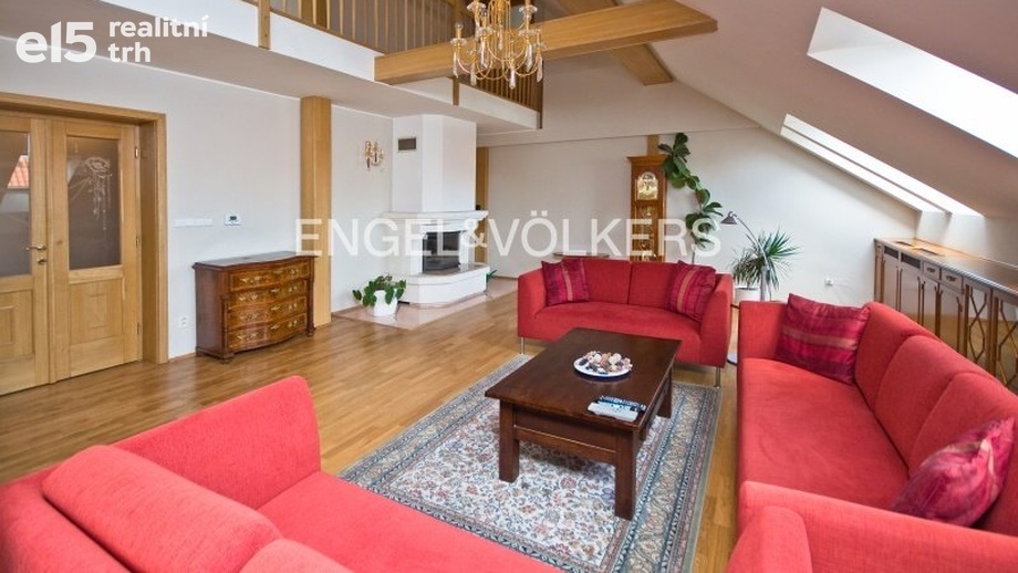Pronájem byty 4+1, 200 m² - Praha - Staré Město