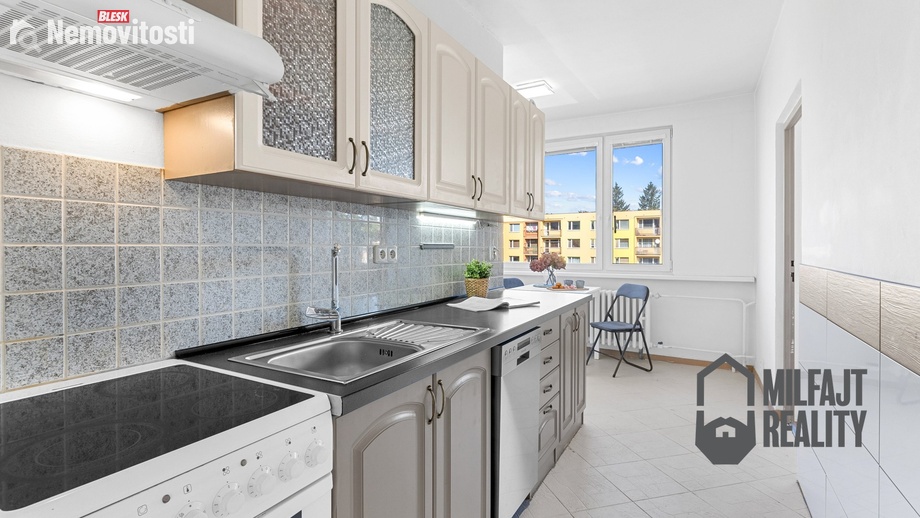 Prodej bytu 3+1 63 m², Hejnice