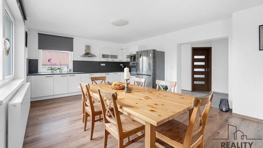 Prodej rodinné domy, 250 m² - Kobylí