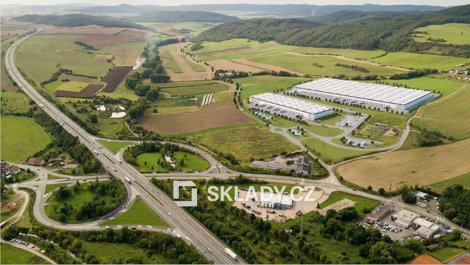 Pronájem sklady, 2 592 m² - Zdice