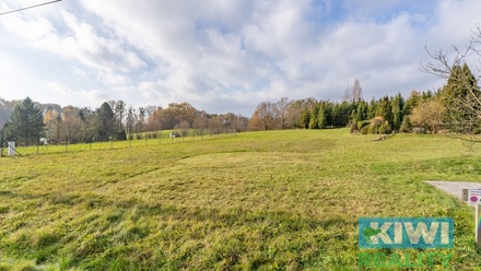 Prodej stavebního pozemku 1 679 m², Horní Bludovice