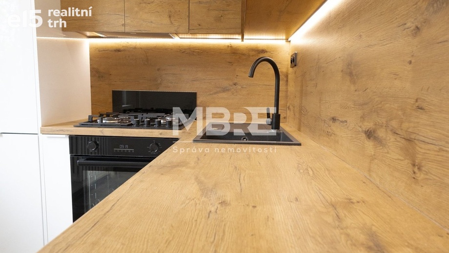Pronájem byty 3+1, 54 m² - Karviná - Ráj