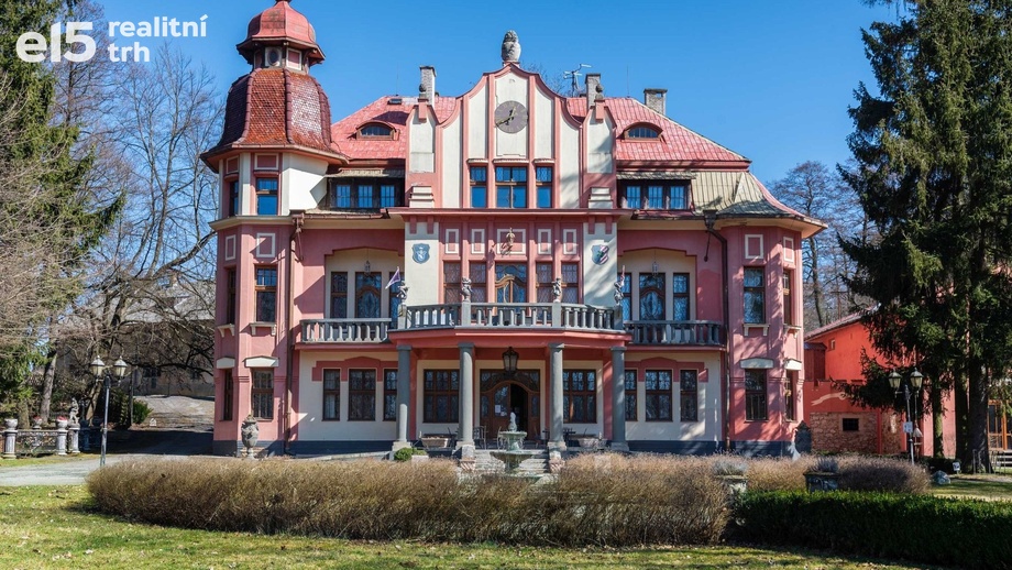 Prodej vila, 3 200 m² - Počátky