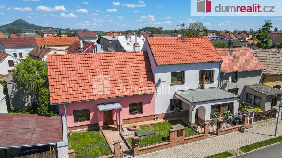 Prodej rodinné domy, 287 m² - Lenešice