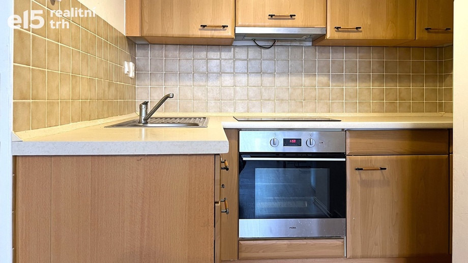 Pronájem byty 3+kk, 64 m² - Praha - Prosek