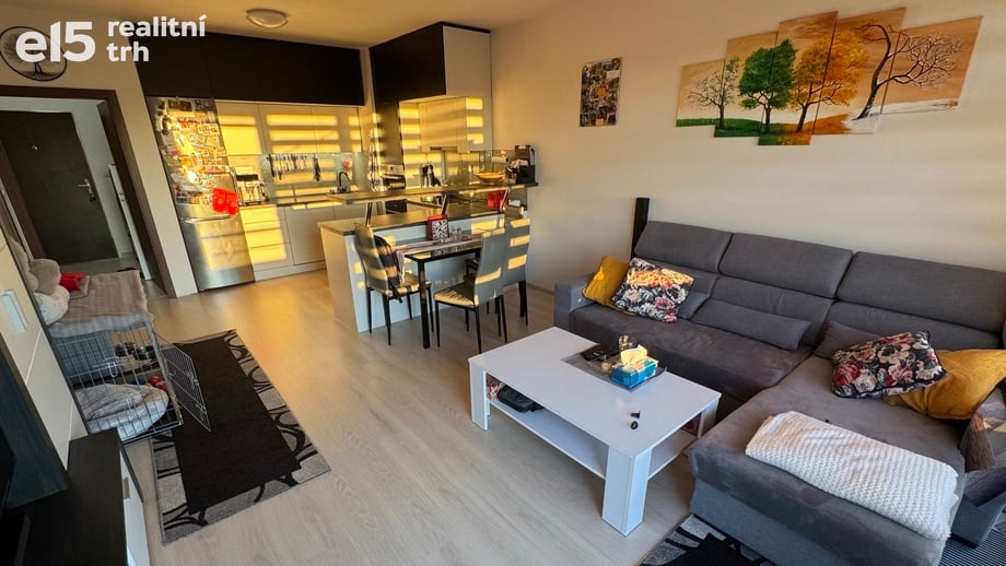 Prodej byty 2+kk, 62 m² - Praha - Letňany