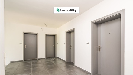 Prodej bytu 2+kk 52 m², Černá
