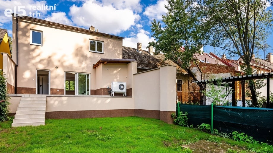 Prodej rodinné domy, 121 m² - Rovensko pod Troskami