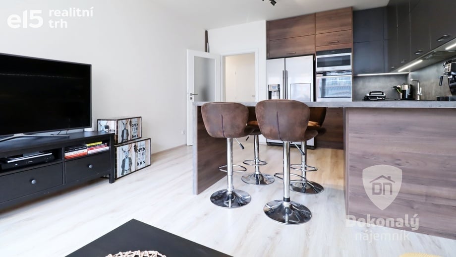 Pronájem byty 2+kk, 58 m² - Praha - Letňany