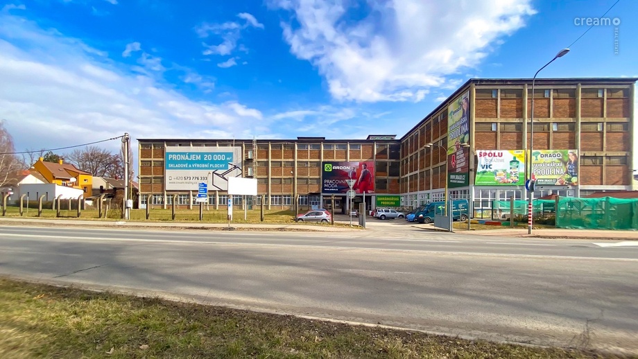 Pronájem obchodního prostoru 797 m², Přerov