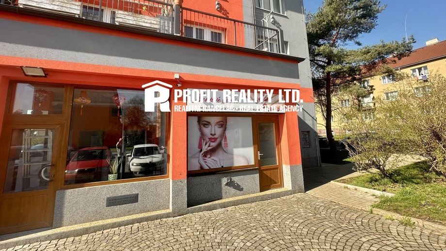 Prodej obchodní prostory, 60 m² - Beroun