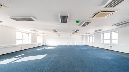 Pronájem kanceláře 1 499 m², Praha - Karlín