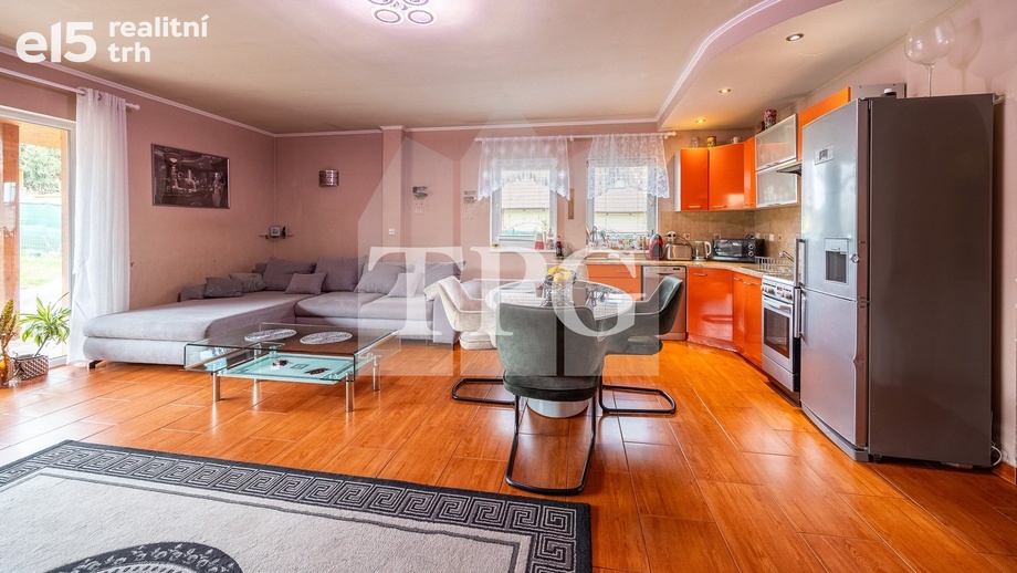 Prodej rodinné domy, 144 m² - Doubravčice
