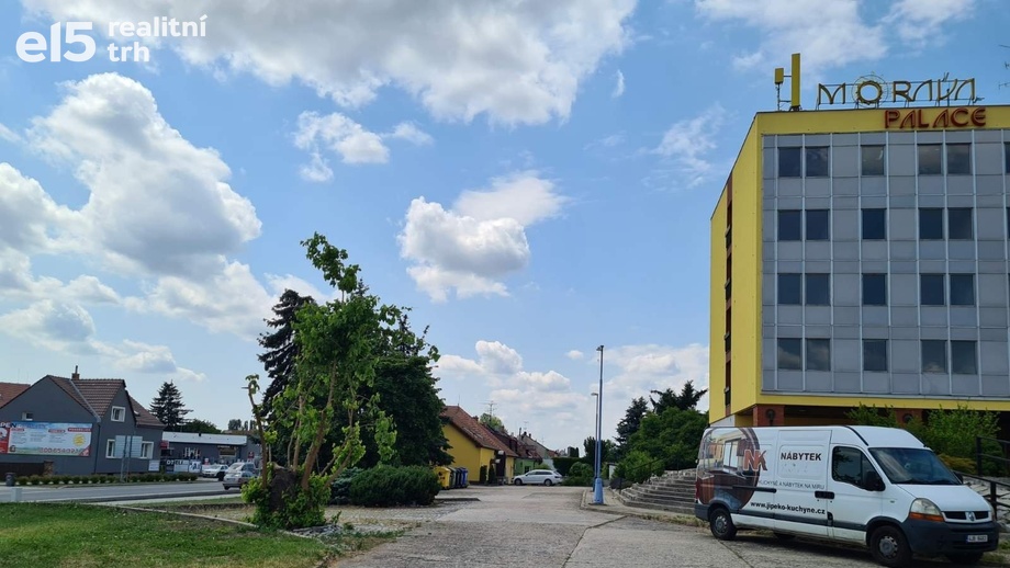 Dražby ostatní pozemky, 7 653 m² - Pohořelice