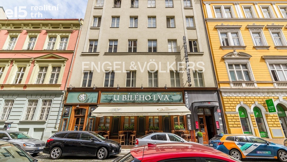 Pronájem ordinace, 54 m² - Praha - Smíchov