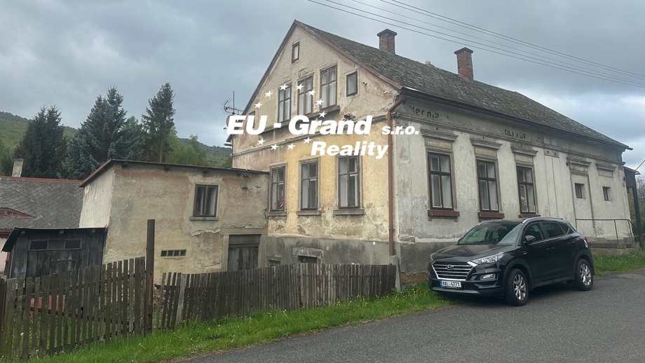 Prodej rodinné domy, 250 m² - Dolní Podluží