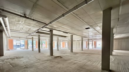 Prodej obchodního prostoru 3 447 m², Hradec Králové - Pražské Předměstí
