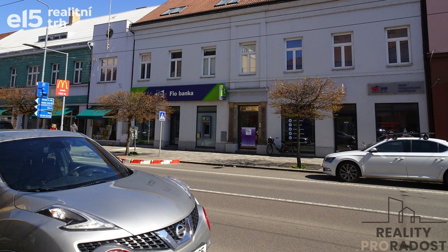 Pronájem obchodní prostory, 133 m² - Pardubice I