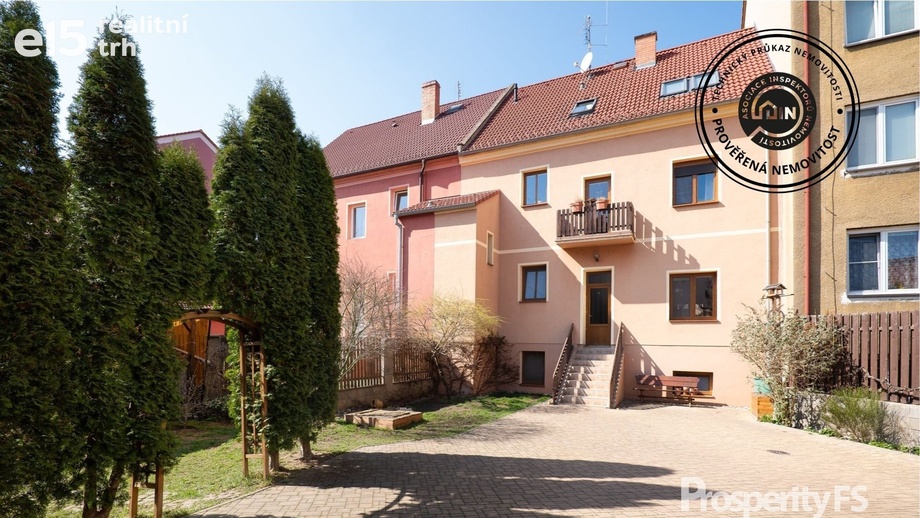 Prodej rodinné domy, 200 m² - Žatec
