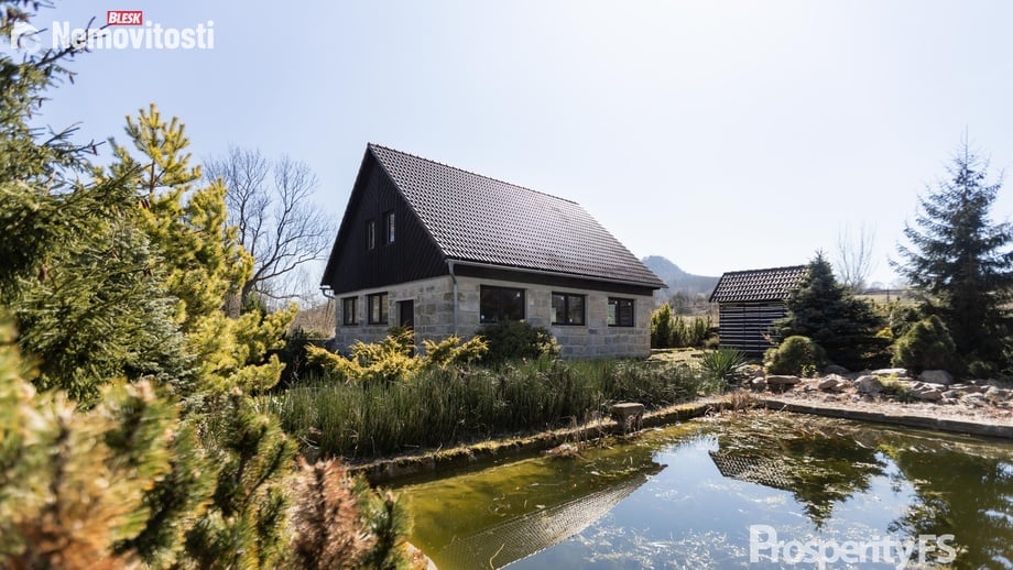 Prodej chalupy 94 m², Kravaře - Sezímky