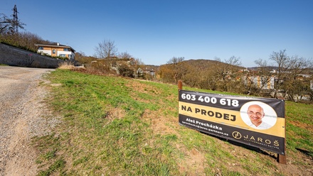 Prodej stavebního pozemku 915 m², Loděnice