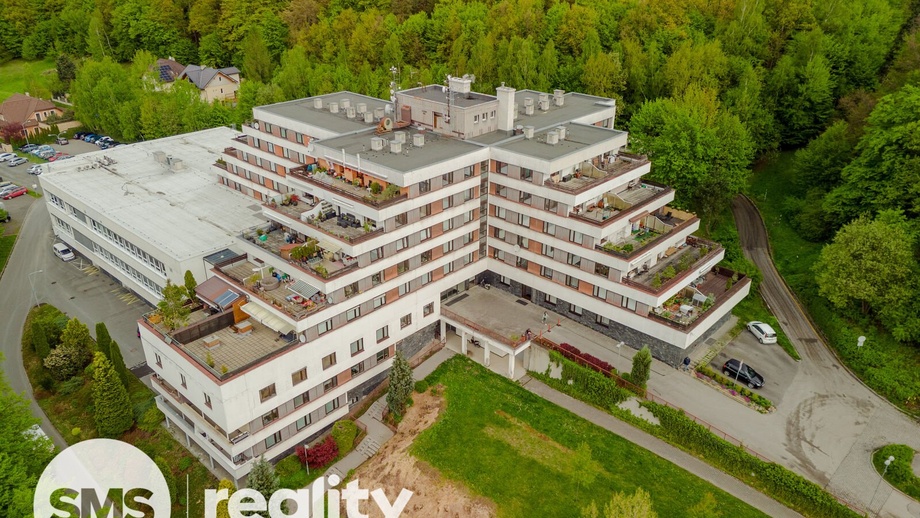 Prodej komerční nemovitosti 270 m², Rožnov pod Radhoštěm