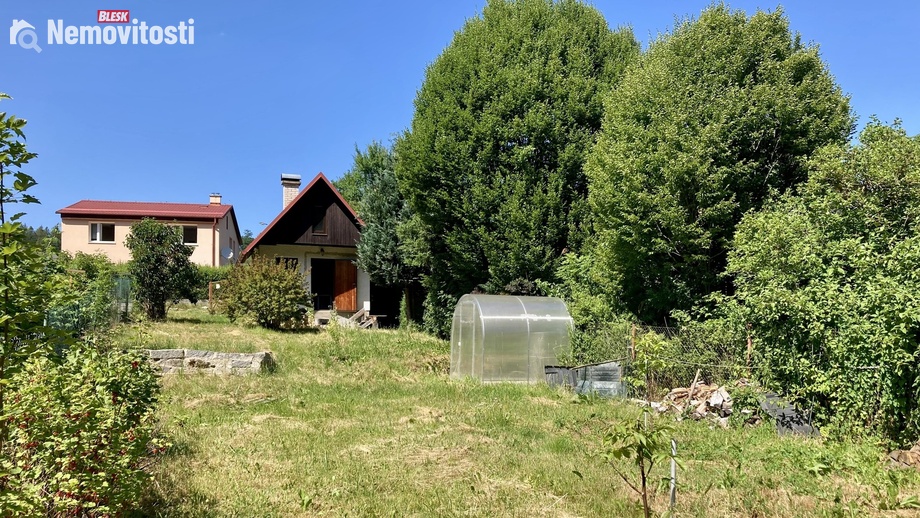 Prodej zahrady 386 m², Valy