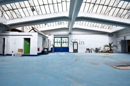 Pronájem skladu 485 m², Praha - Žižkov