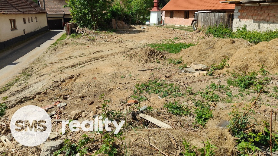 Prodej stavebního pozemku 931 m², Rozseč