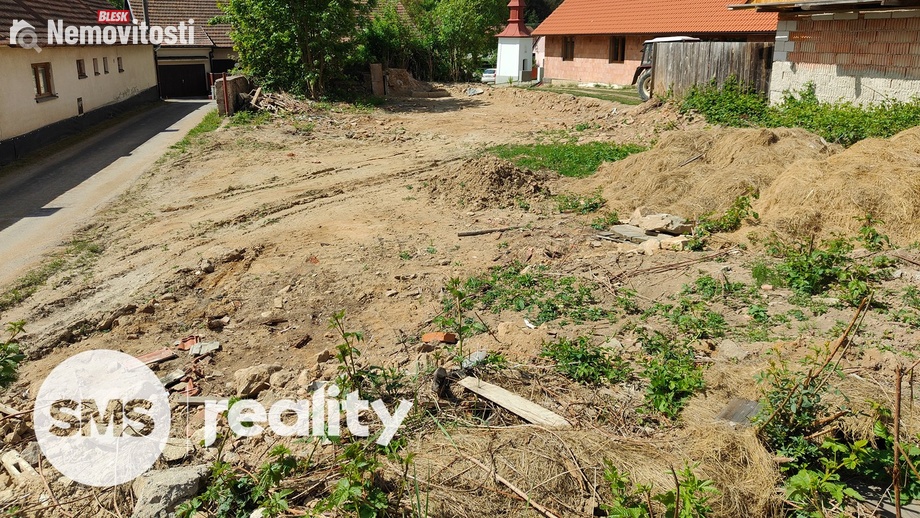 Prodej stavebního pozemku 931 m², Rozseč