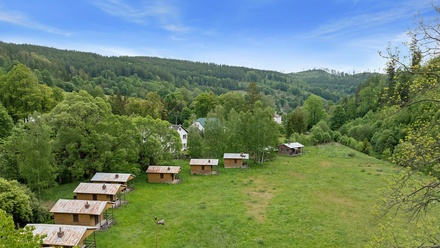 Prodej komerčního pozemku 6 661 m², Holčovice - Komora