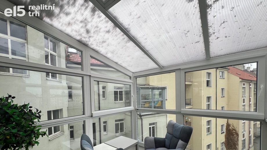 Pronájem kanceláře, 240 m² - Hradec Králové