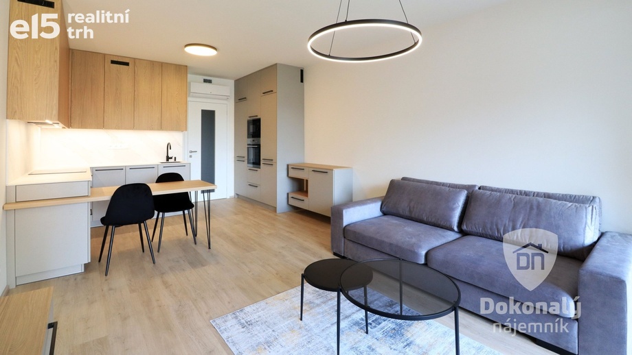 Pronájem byty 1+kk, 39 m² - Praha - Hloubětín