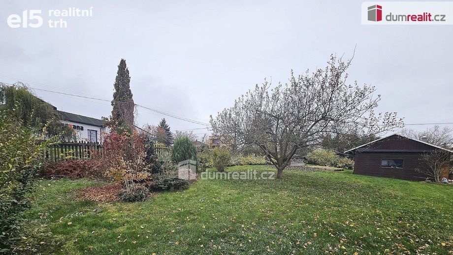 Prodej stavebního pozemku 831 m², Kamenný Újezd