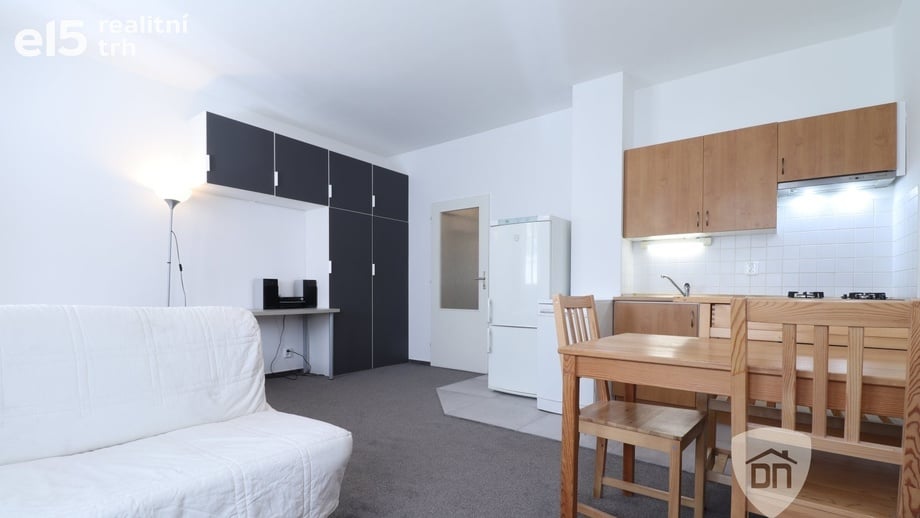 Pronájem byty 1+kk, 30 m² - Praha - Kyje