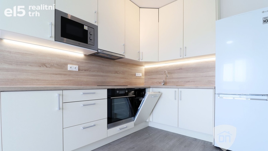Pronájem byty 2+kk, 46 m² - Praha - Hlubočepy