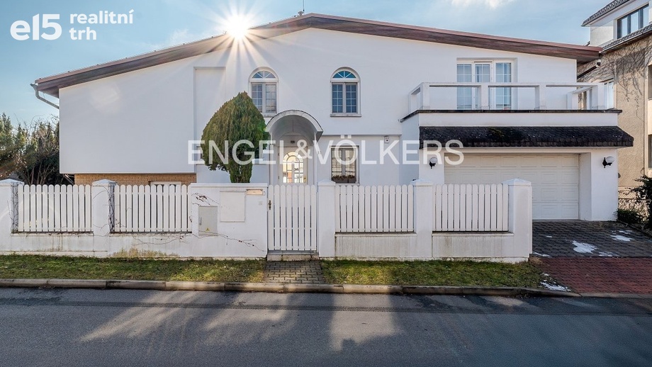 Prodej vila, 324 m² - Praha - Kunratice
