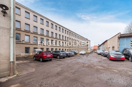 Pronájem skladu 4 385 m², Hořice