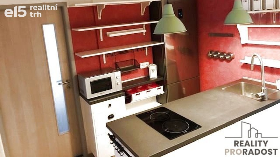 Pronájem byty 3+1, 65 m² - Holešov