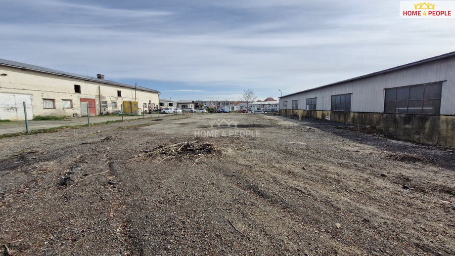 Pronájem specifického pozemku 1 100 m², Dolní Kounice