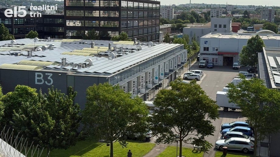 Pronájem obchodního prostoru 375 m², Brno