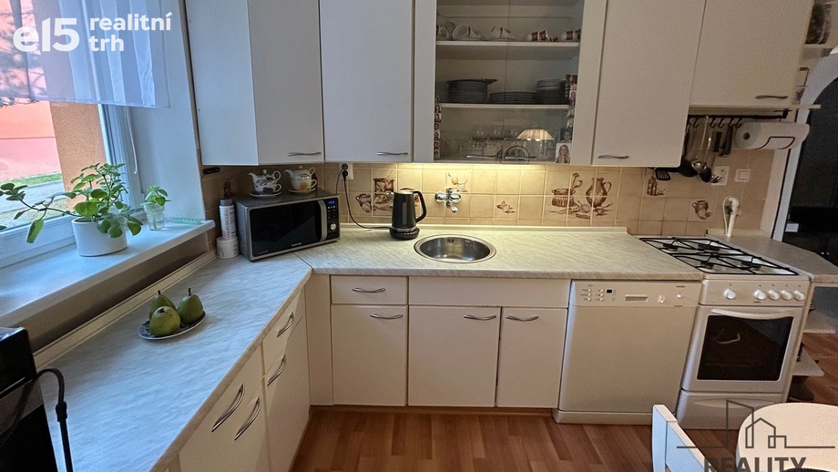 Pronájem byty 2+1, 55 m² - Hodonín