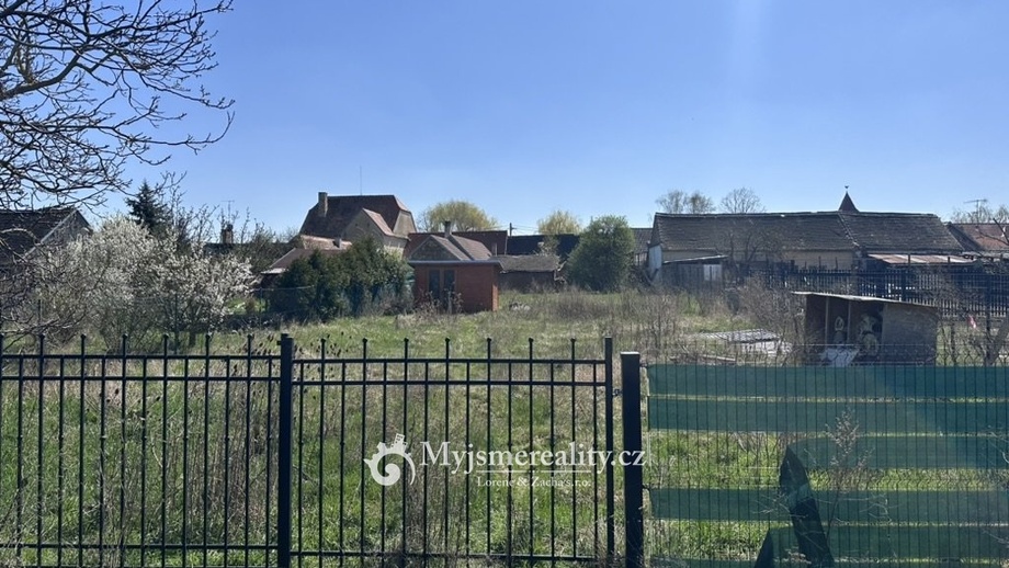Prodej zahrady 514 m², Znojmo - Načeratice