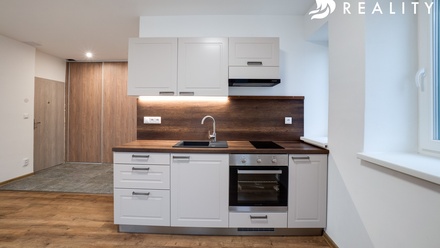 Pronájem bytu 1+kk 28 m², Olomouc - Nová Ulice
