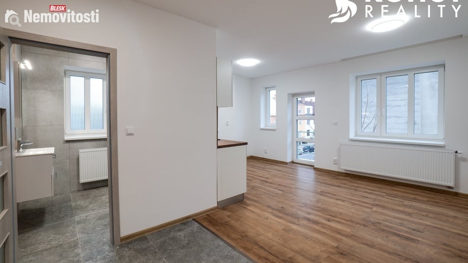 Pronájem bytu 1+kk 28 m², Olomouc - Nová Ulice