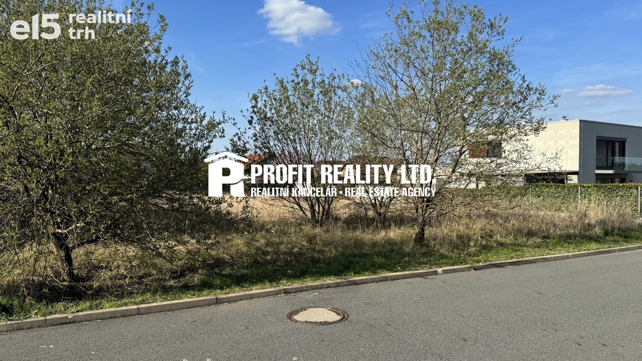 Prodej stavebního pozemku 819 m², Jesenice