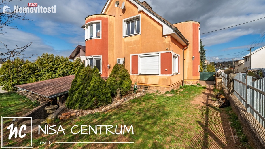 Prodej rodinného domu 250 m², Nová Paka